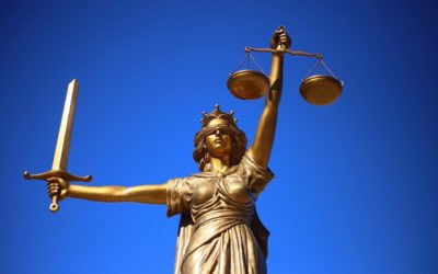 W czym potrafi nam wesprzeć radca prawny? W jakich sytuacjach i w jakich dziedzinach prawa pomoże nam radca prawny?